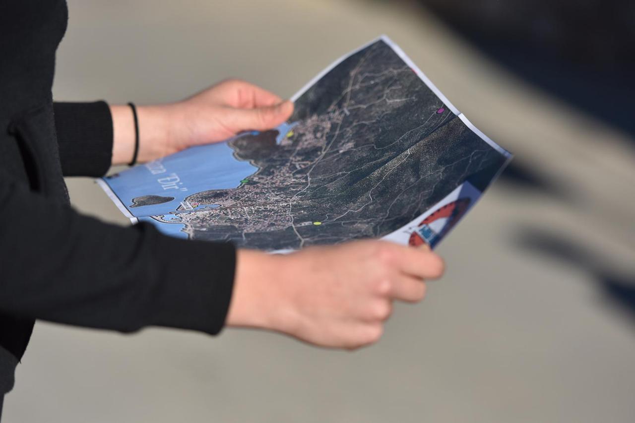 Tribunj: Druga treking utrka po škrapama 3-bunj Trek