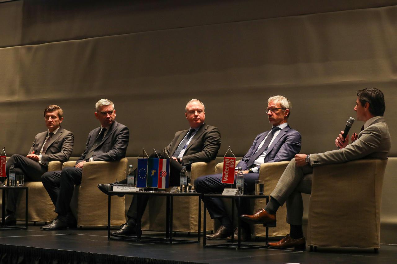 Rovinj: Konferencija "Hrvatska kao dio eurozone"