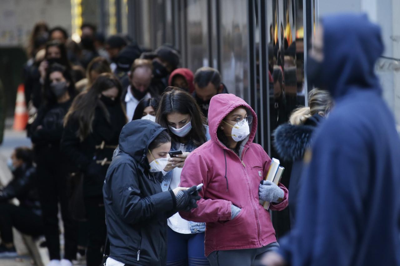 States Enact More Covid-19 Rules as Cases Rise