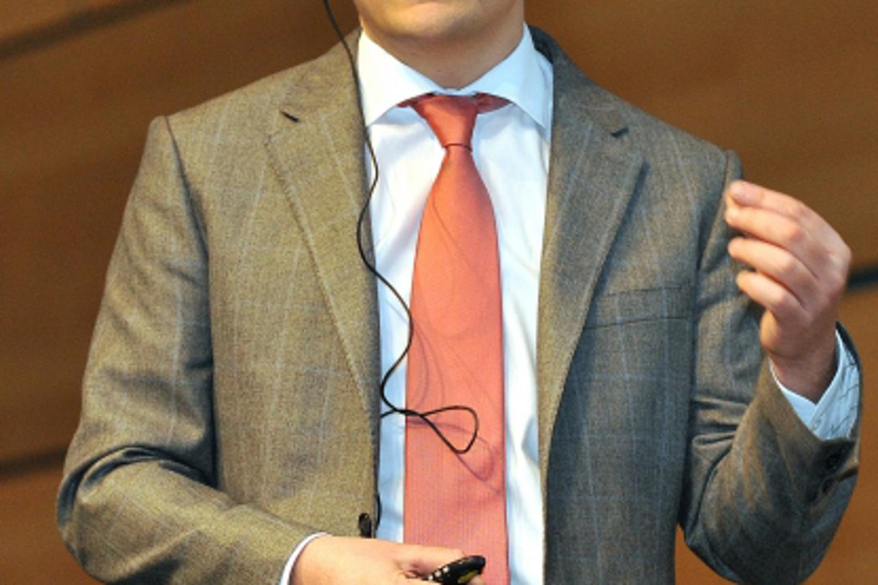 '07.03.2011., Hypo centar, Slavonska avenija 6, Zagreb - Macroeconomic outlook 2011-2012, prezentacija odjela Ekonomskih istrazivanja Hypo banke. Hrvoje Stojic iz Hypo Alpe-Adria-Bank odrzao je prezen