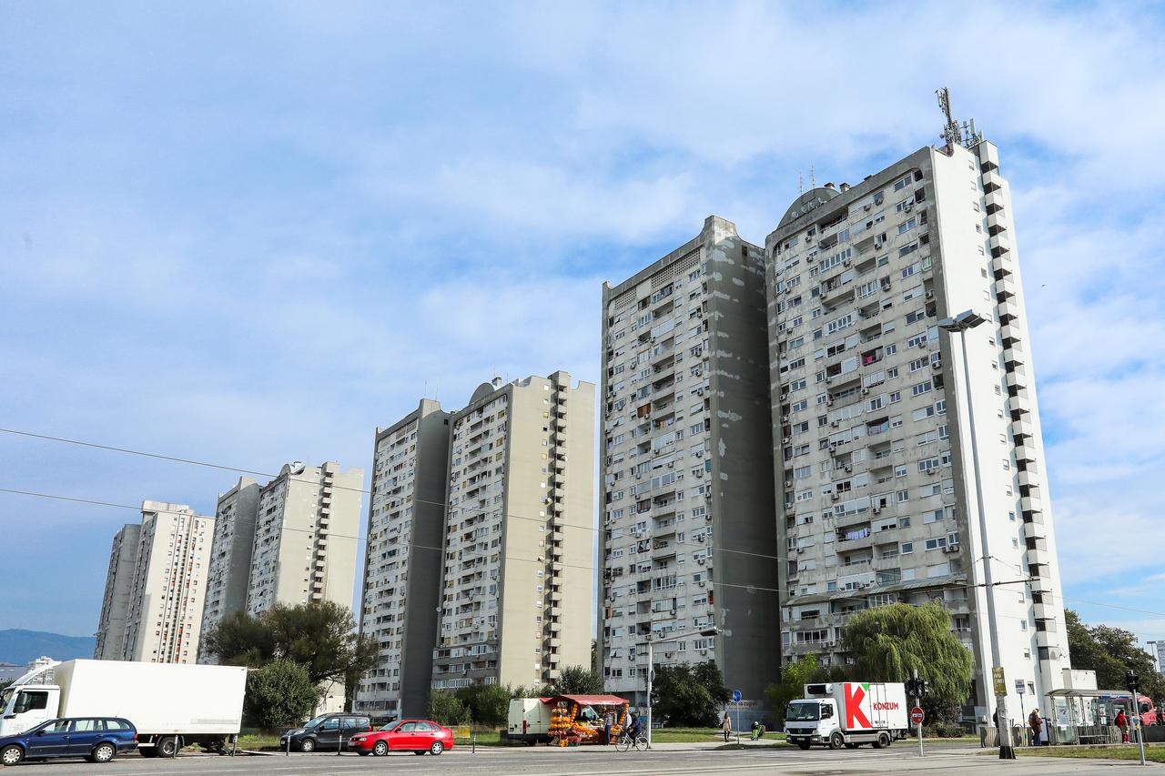 Zagreb: Neboderi u Ulici Braće Domany