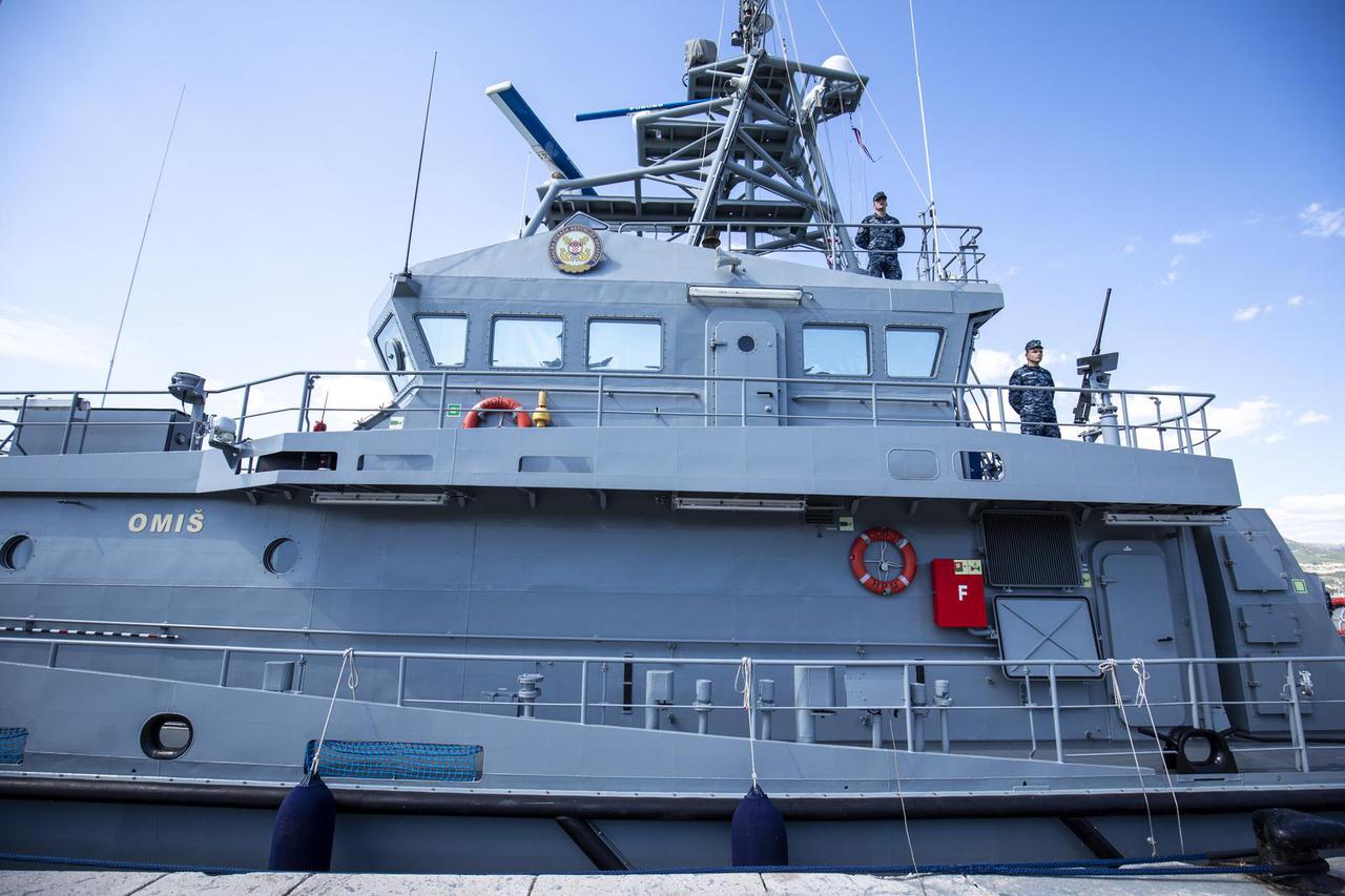 Split: Ministar obrane posjetio vojarnu "Admiral flote Sveto Letica Barba"