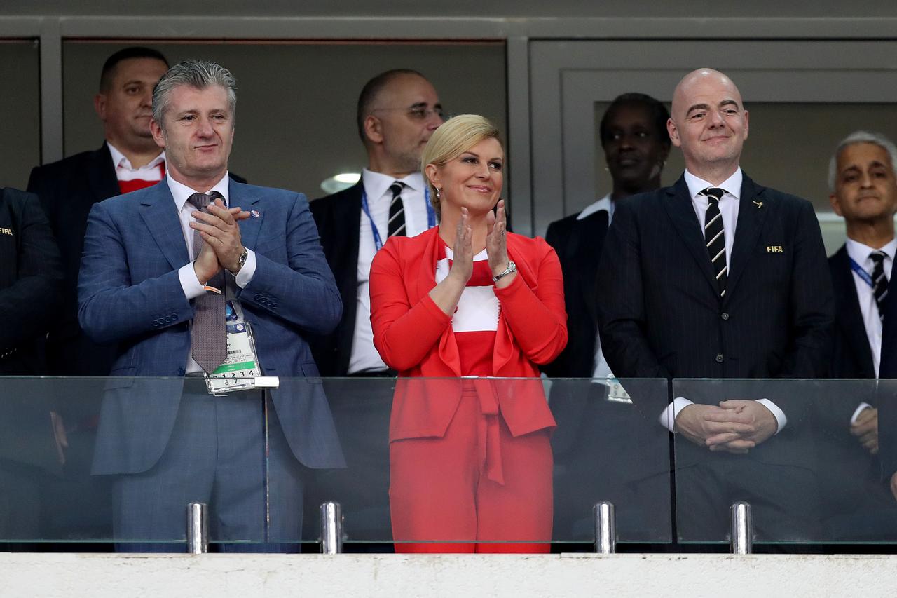 Soči: Predsjednica RH Grabar-Kitarović u loži sa Šukerom i Medvedevim