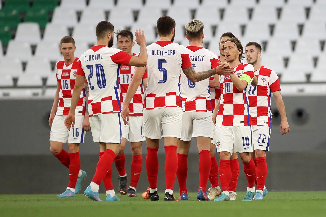 Doha: Prijateljska nogometna utakmica Hrvatska - Slovenija
