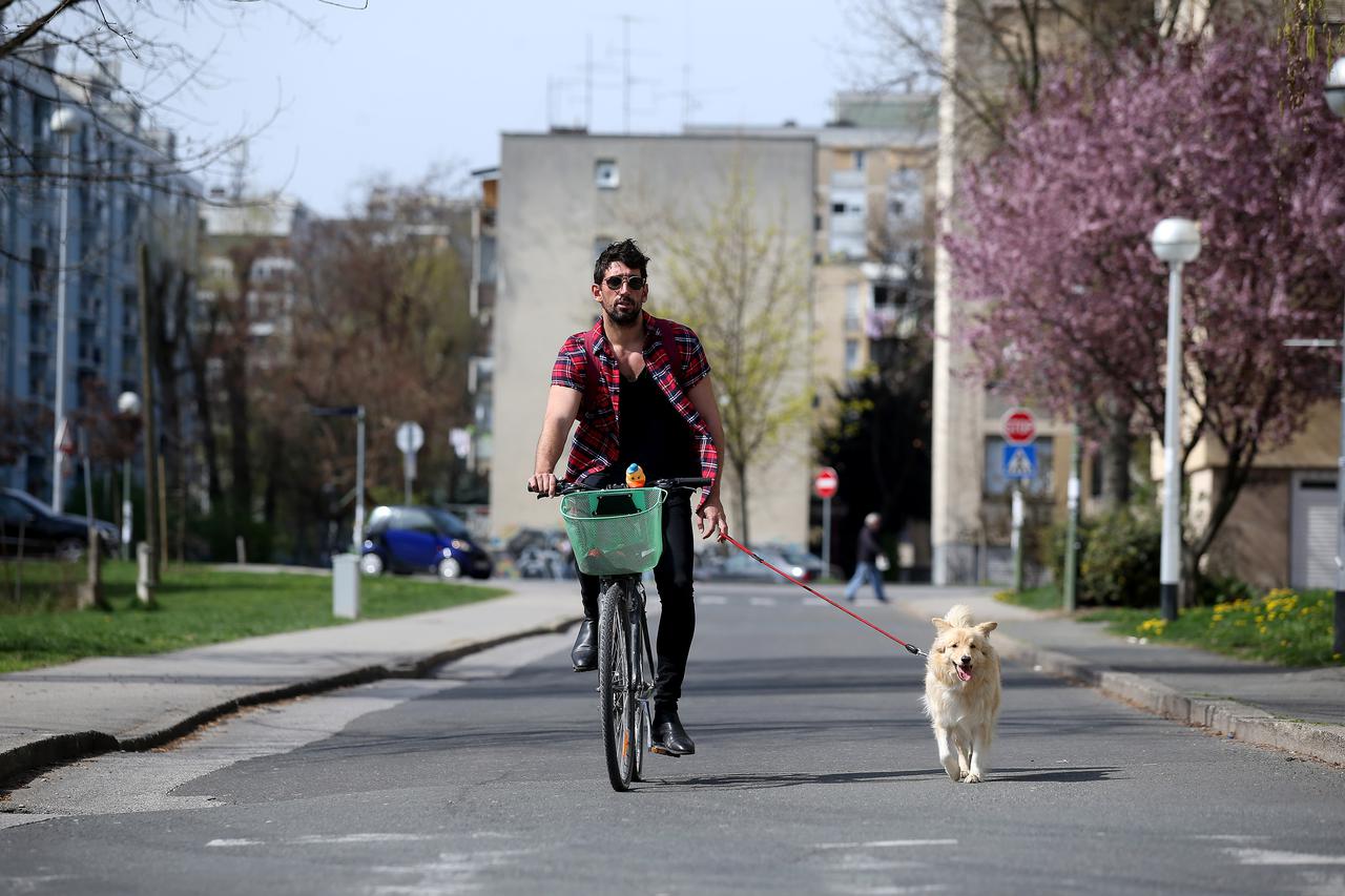 24.03.2017., Zagreb - Glumac Slavko Sobin u kvartu Knezija. Photo: Igor Kralj/PIXSELL