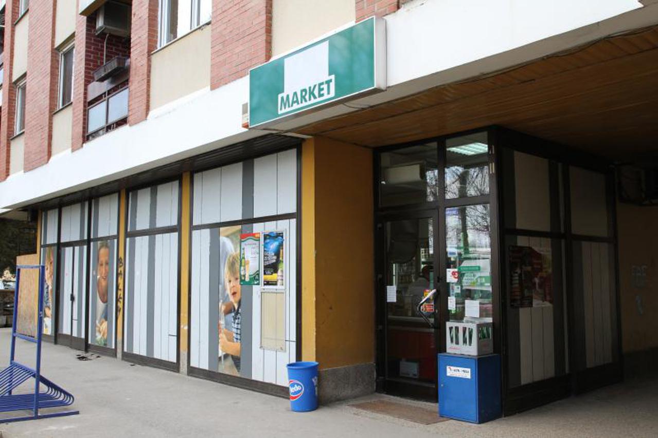 market, karlovac, pljačka