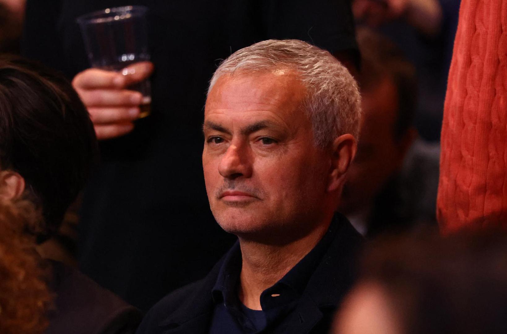 Finale UEFA Lige prvaka 2004. je bilo 49. po redu finale Kupa/Lige prvaka (12. po novom formatu), koje je odigrano 26. svibnja 2003. na AufSchalke Areni u Gelsenkirchenu. Finale je igrano između francuskog AS Monaca i portugalskog FC Porta, koji je i pobijedio rezultatom 3:0 golovima Carlosa Alberta, Deca i Dmitrija Alenicheva pod vodstvom ekscentričnog Josea Mourinha. Portugalci su samim osvajanjem naslova kreirao pravo sportsko čudo.