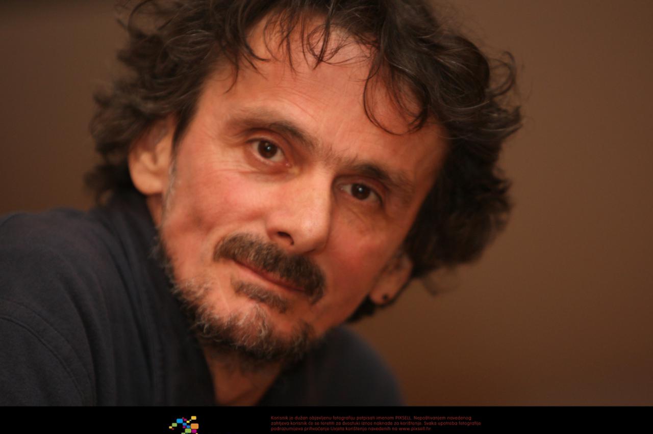 edo popović i knjizi u krizi 