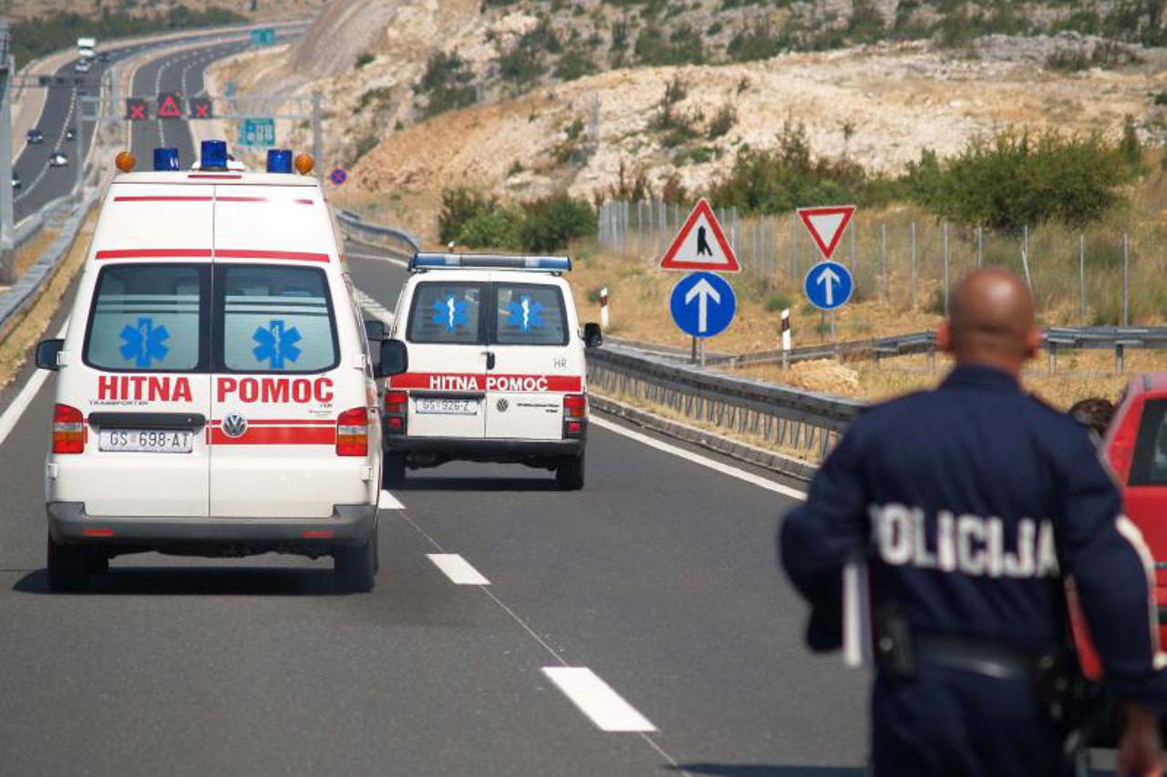 policija, hitna pomoc