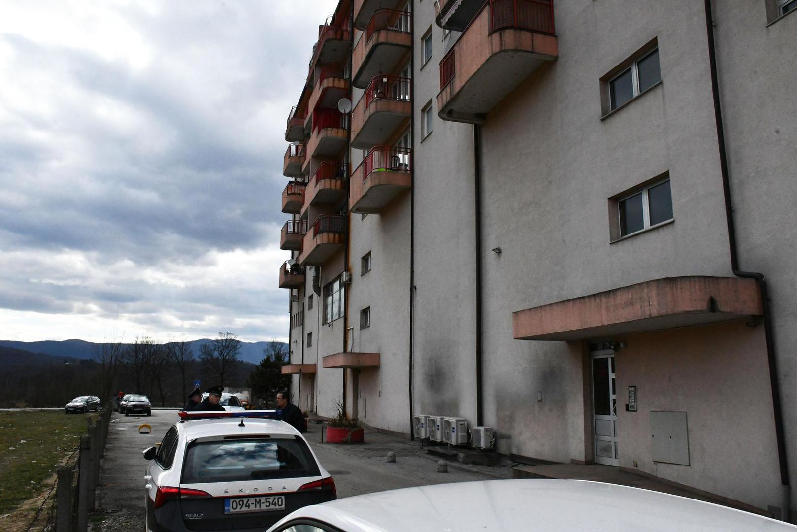 13.02.2025., Kalesija - Dvostruko ubojstvo u obiteljskom stanu u Kalesiji. Muskarac ubio suprugu (37) i sina (13). Photo: Ivica Galovic/PIXSELL