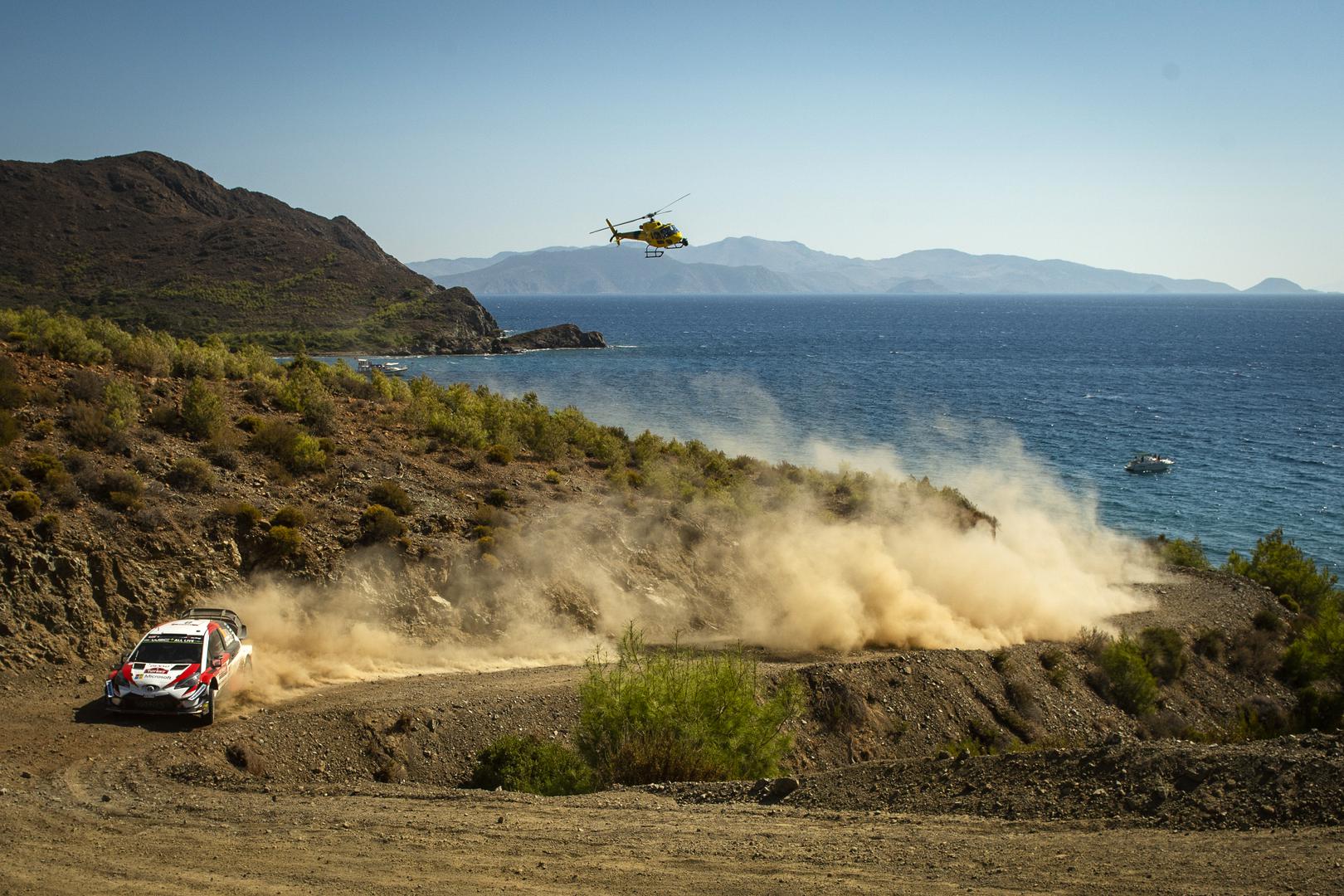 Pored Estonca, koji je slavio na reliju u Finskoj i u Njemačkoj, na pobjedničkom postolju su se našli Finac Jari-Matti Latvala (Toyota) kao drugi i Novozelanđanin Hayden Paddon (Hyundai) kao treći.