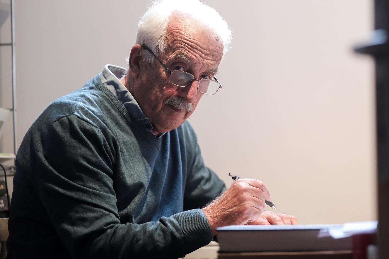 Zagreb: Pjesnik Krste Juras