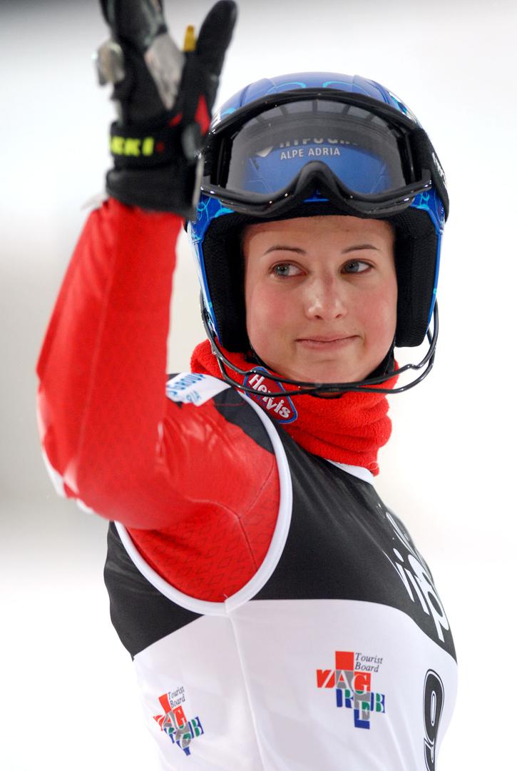 Kasnije se udala za Kanađanina Travisa Blacka s kojim je dobila dvoje djece. Žive u Švicarskoj.