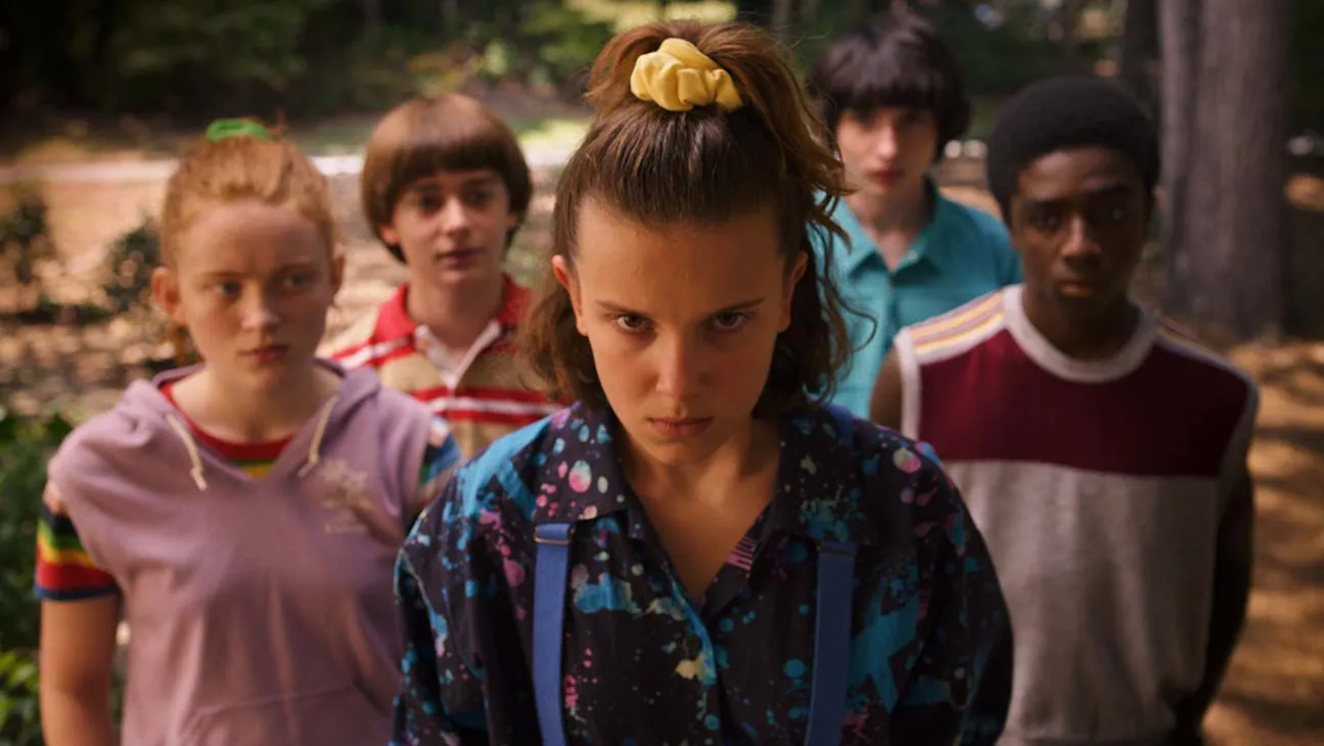 1. Stranger Things - Finale sage (Netflix) Nakon dugog čekanja, kultna serija vraća se sa svojom posljednjom sezonom. Iako točan datum premijere još nije objavljen, očekuje se u drugoj polovici 2025. godine. Završnica će donijeti odgovore na brojna pitanja i, prema najavama, biti epskih razmjera.