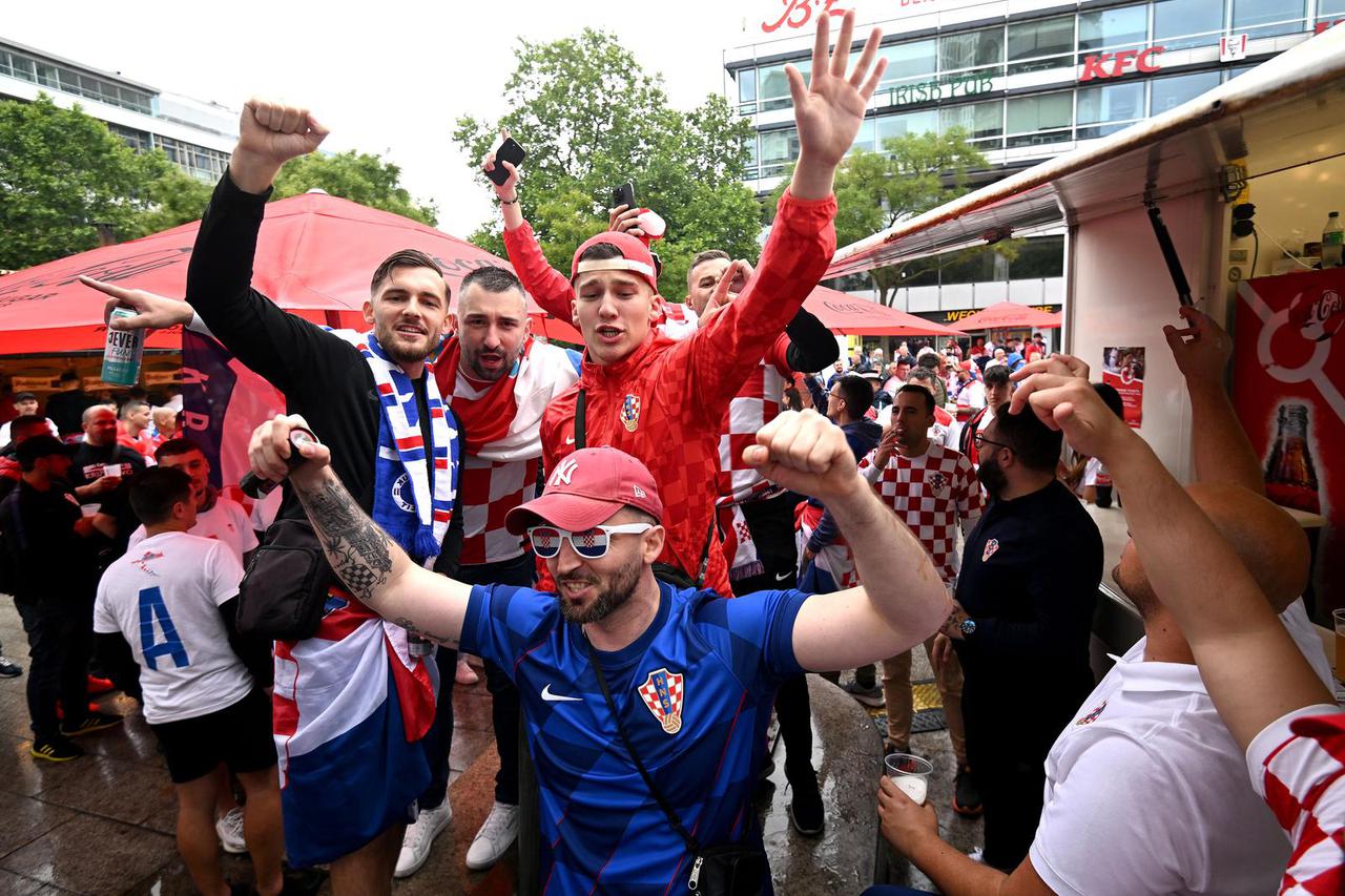 Berlin: Trening hrvatske nogometne reprezentacije uoči utakmice sa Španjolskom