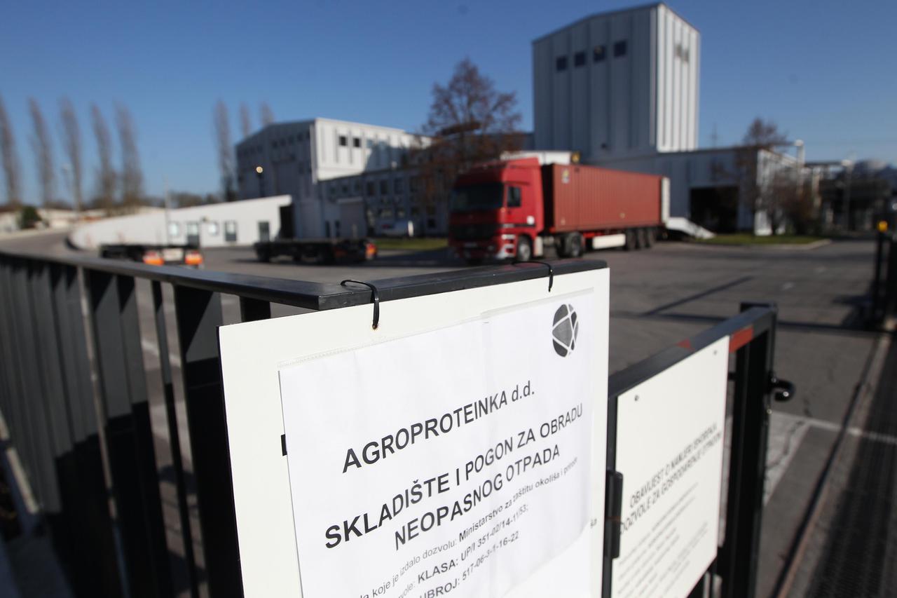 29.11..2016. Sesvetski Kraljevec- Agroproteinka d.d.,tvrtka za zbrinjavanje i preradu nusproizvoda zivotinjskog podrijetla. Photo: Boris Scitar/Vecernji list/PIXSELL