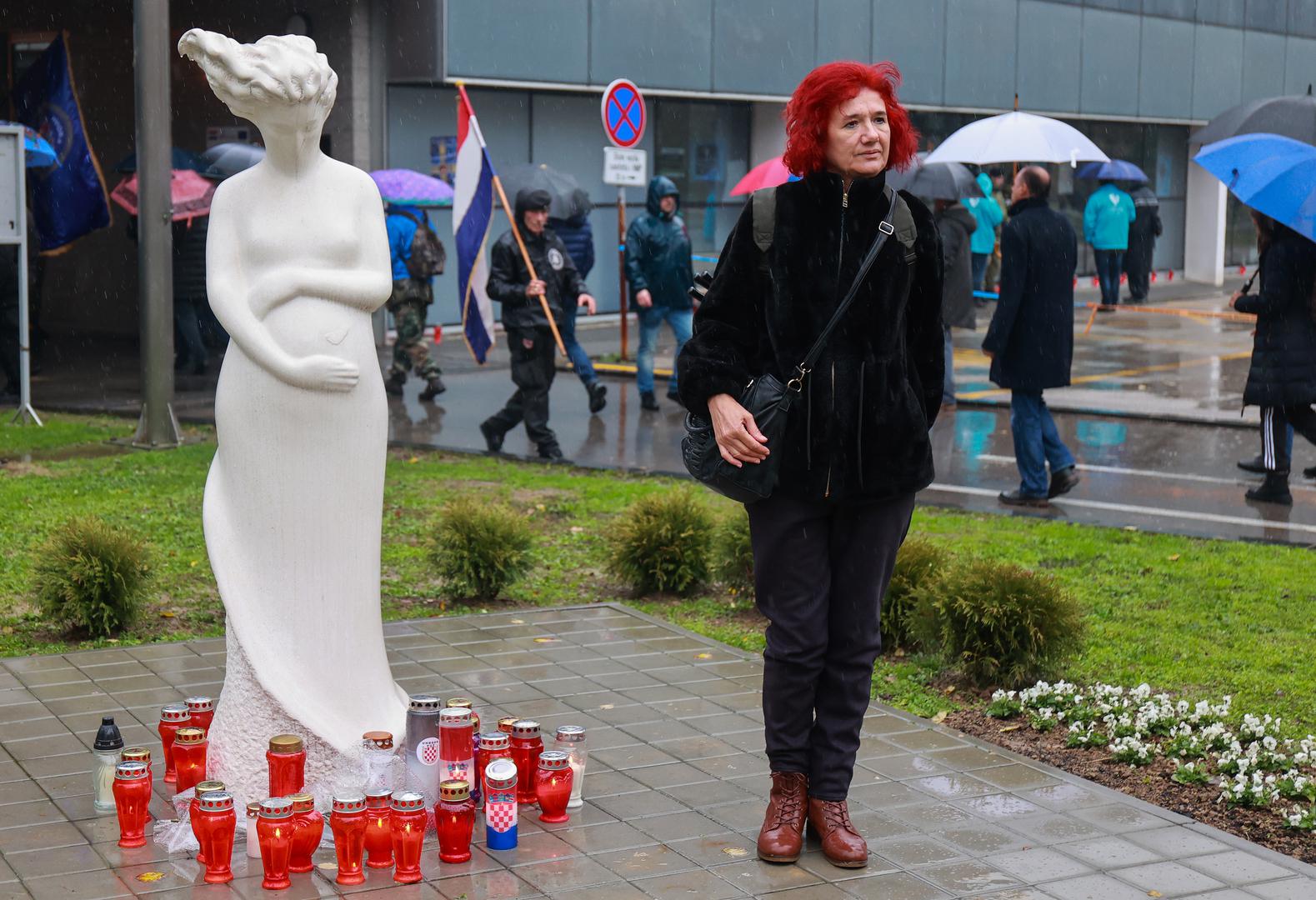 18.11.2022. Vukovar -Obiljzžavanje Dana sjećanja na žrtvu Vukovara 1991. - 2022. Prigodni program "Vukovar - mjesto posebnog Domovinskog pijeteta" pocet ce u 10 sati u krugu Nacionalne memorijalne bolnice „Dr. Juraj Njavro“, nakon toga ulicama grada Vukovara  krenuti ce Krizni put - Kolona sjecanja do Memorijalnog groblja  Photo: Davor Javorovic/PIXSELL