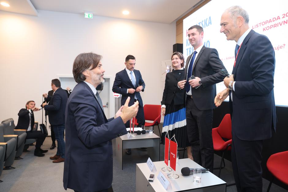 Koprivnica: Konferencija "Hrvatska kakvu trebamo", panel: "Pokretači gospodarstva u vrijeme krize"