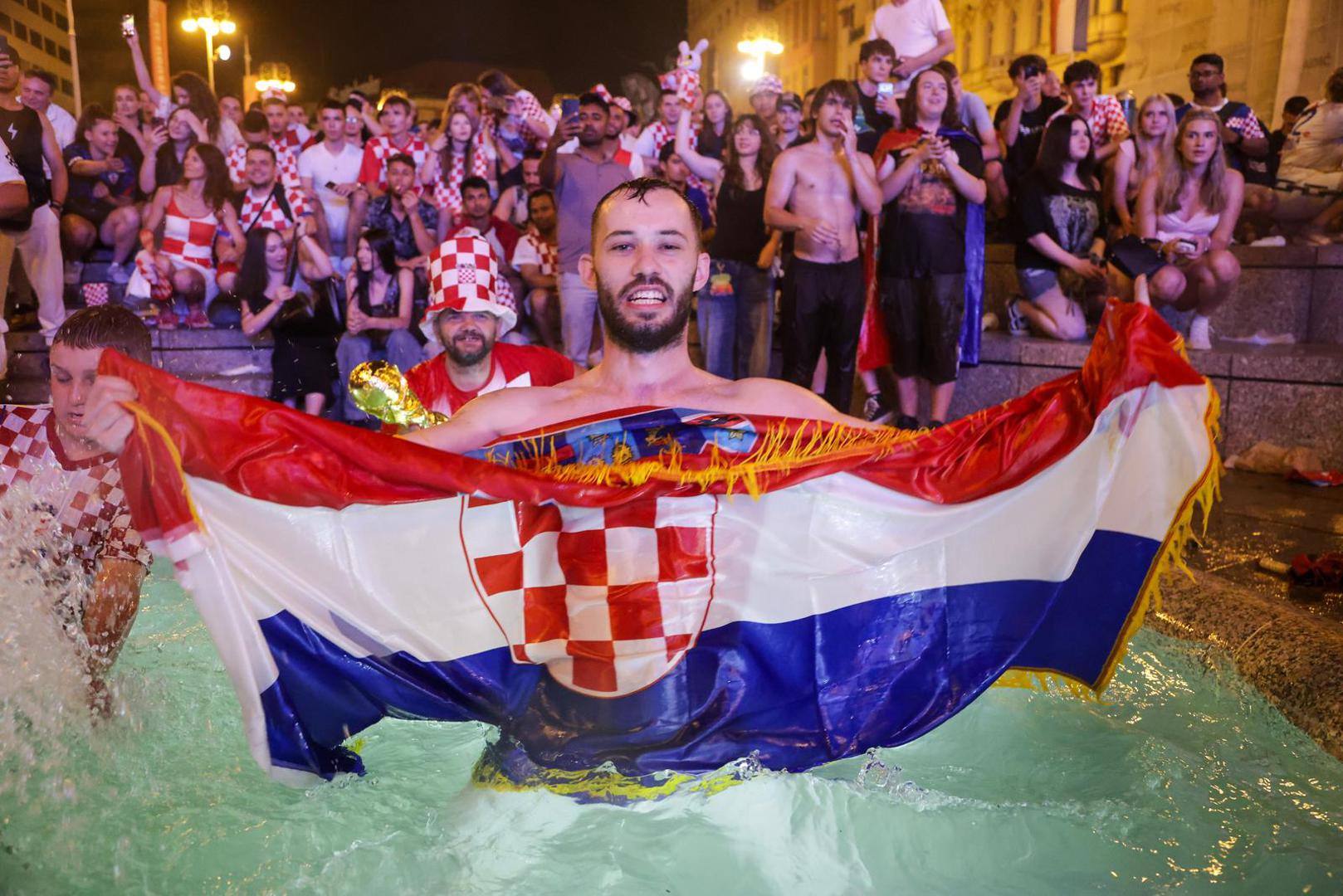 Tom pobjedom Hrvatska je osigurala plasman u nokaut-fazu Svjetskog prvenstva, a posebno se istaknuo Modrić, koji je asistencijom u završnici ponovno pokazao koliko znači reprezentaciji u velikim utakmicama.