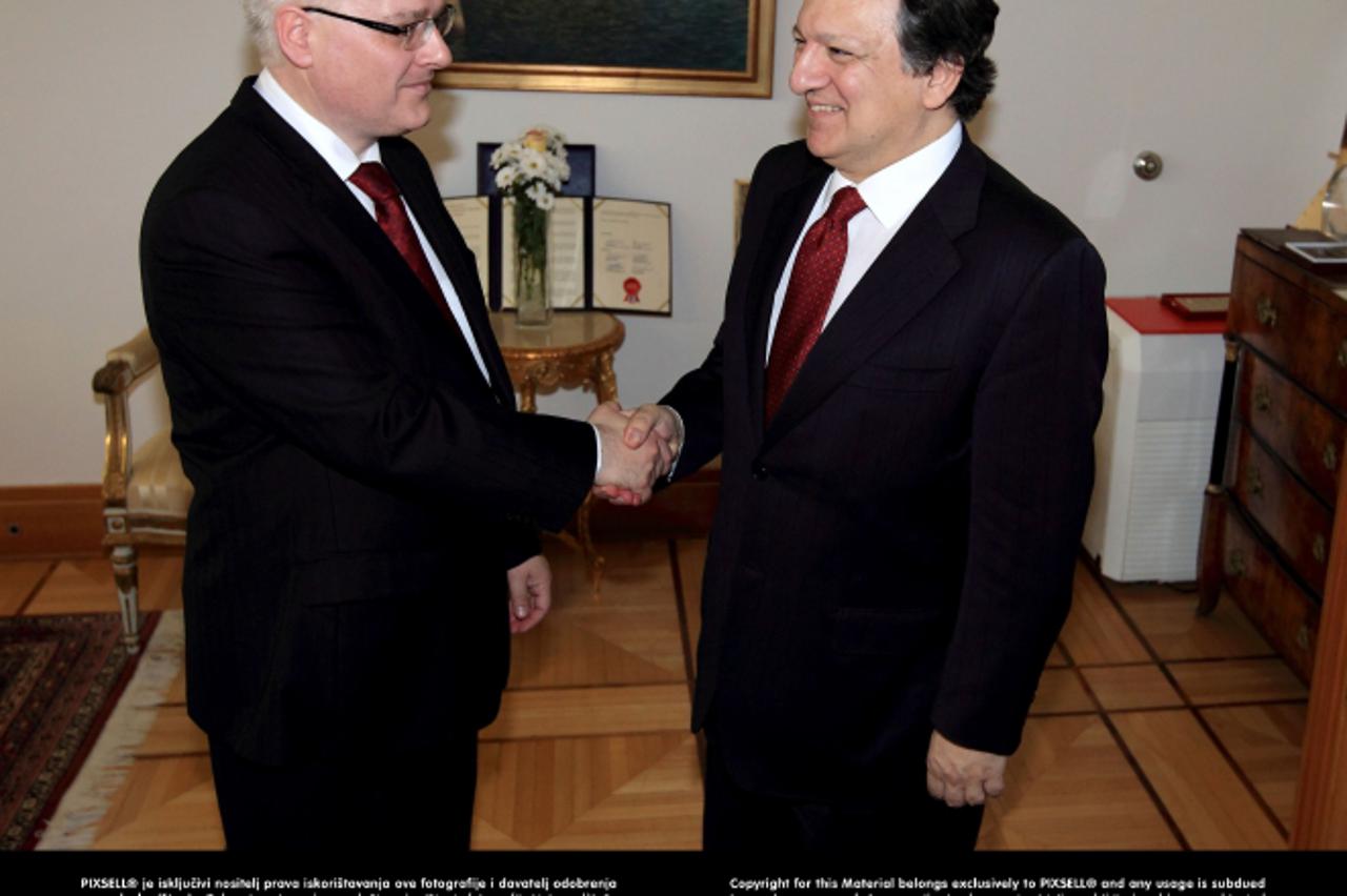 '07.04.2011., Zagreb - Predsjednik Europske komisije Jose Manuel Barroso susreo se s predsjednikom RH Ivom Josipovicem.  Photo: Antonio Bronic/PIXSELL'