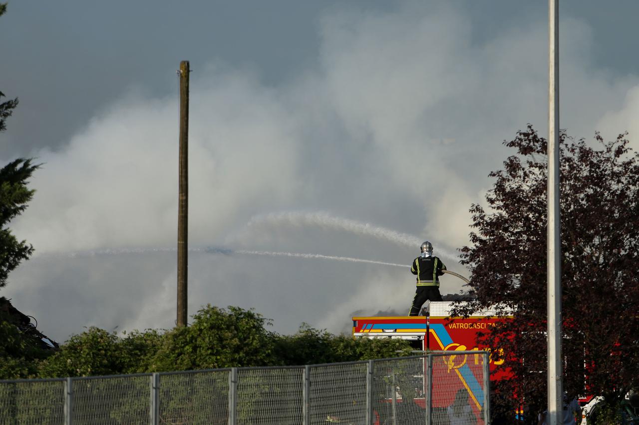 Jutro nakon požara na Jakuševcu