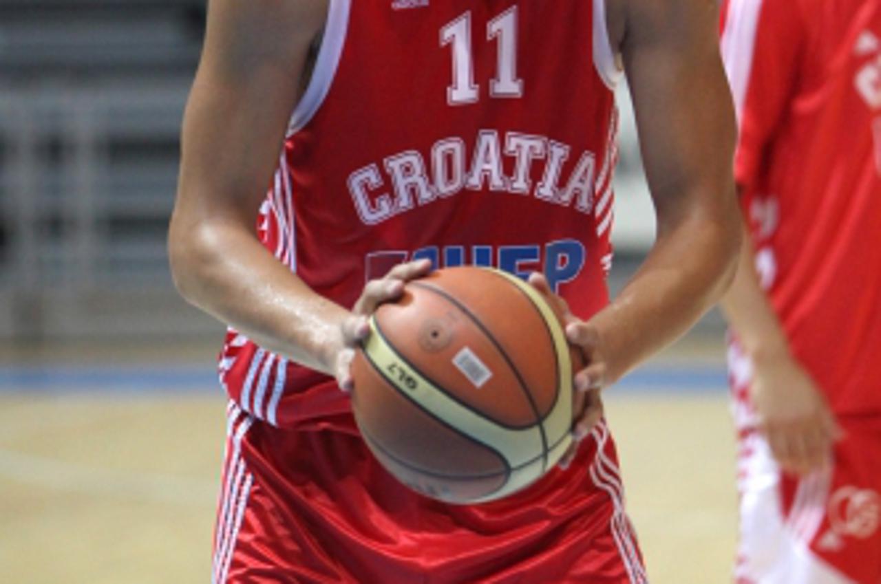 '21.08.2010., Zadar - Utakmica Svjetskog kosarkaskog kupa, Hrvatska - Jordan. Ante Tomic.  Photo: Zeljko Mrsic/PIXSELL'