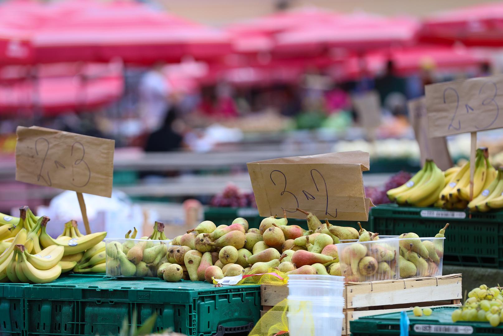  Ponuda je raznolika, a cijene variraju od štanda do štanda.