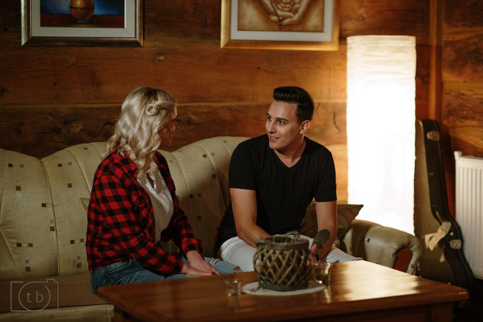 Maligani nastavljaju oduševljavati svojim novim singlom „Svi znaju!“