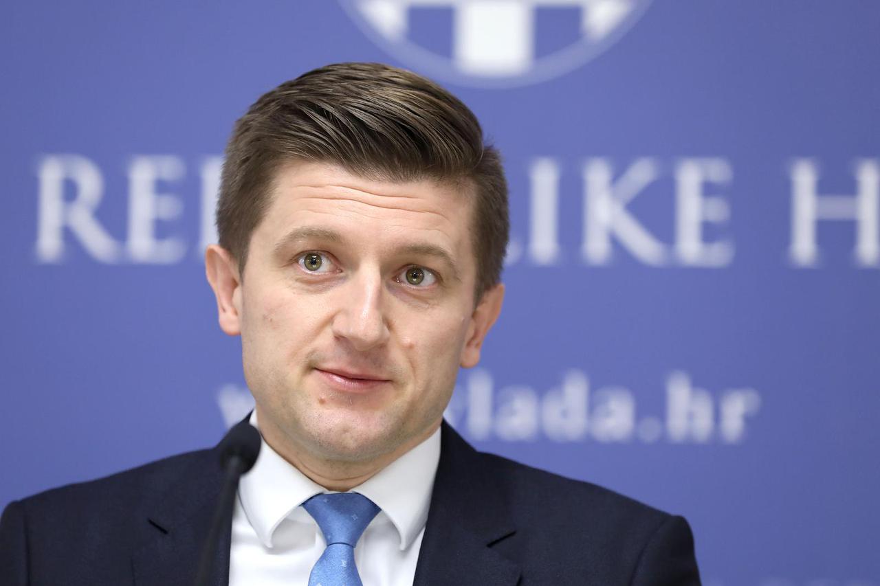 Ministar financija Zdravko Marić održao konferenciju za medije