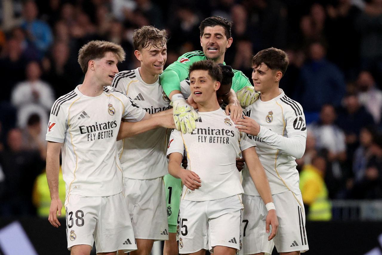 LaLiga - Real Madrid v Elche