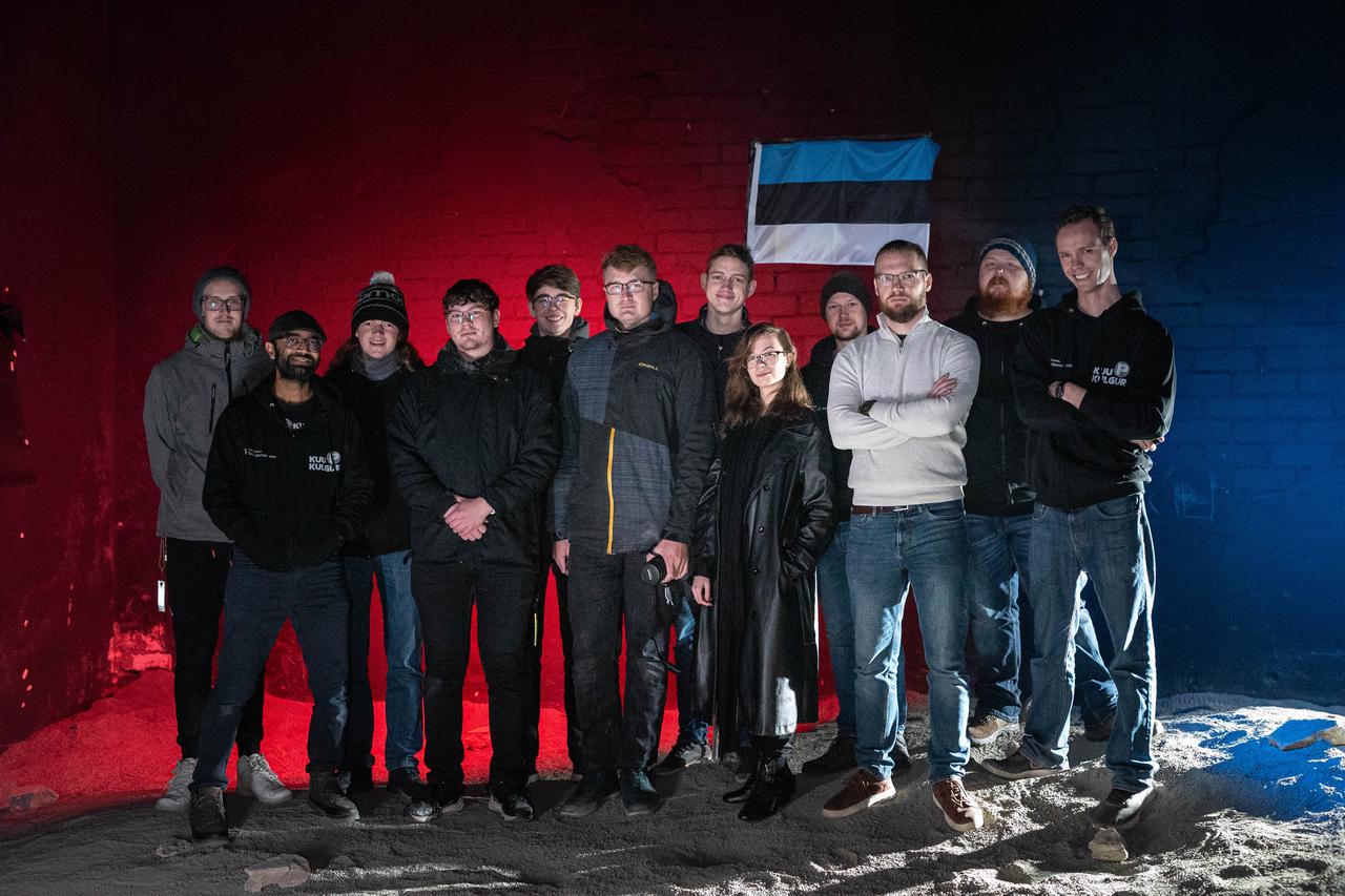 storyeditor/2025-10-14/TeamPhoto.jpg