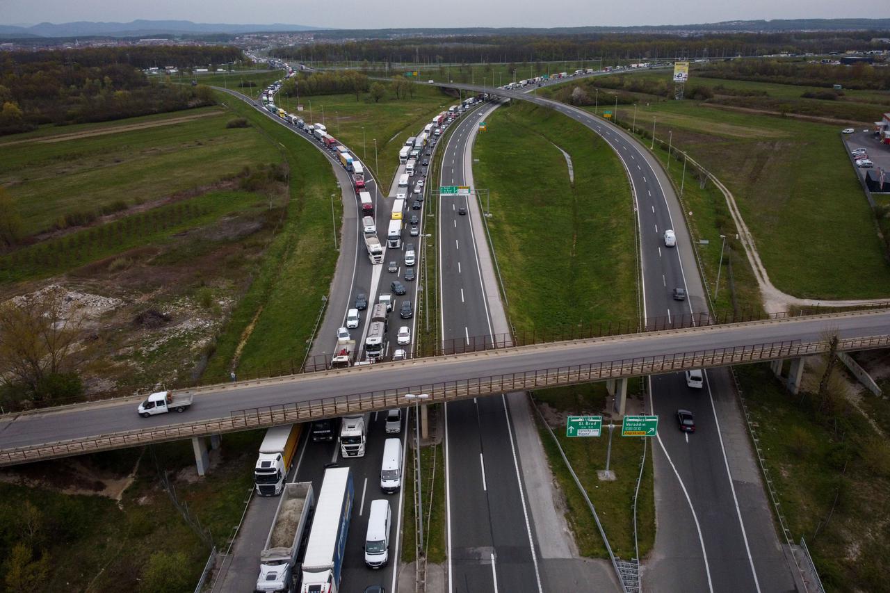 Fotografije iz zraka gužve na zagrebačkoj obilaznici