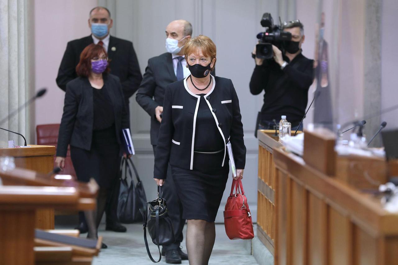Zlata Hrvoj Šipek