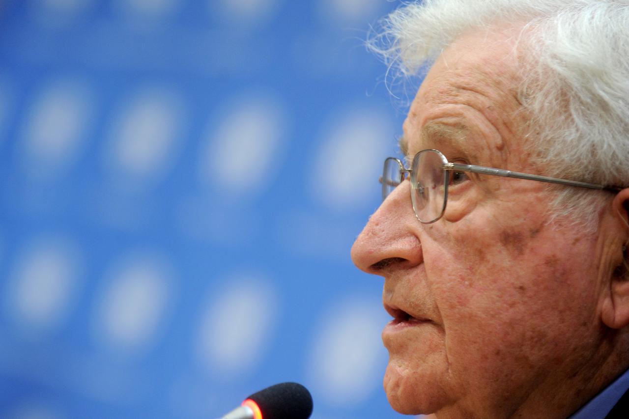 Noam Chomsky attends Press Conference at the United Nations - New York CityNoam Chomsky attends a press conference organized by the Committee on the Exercise of the Inalienable Rights of the Palestinian People at the United Nations in New York City on Oct