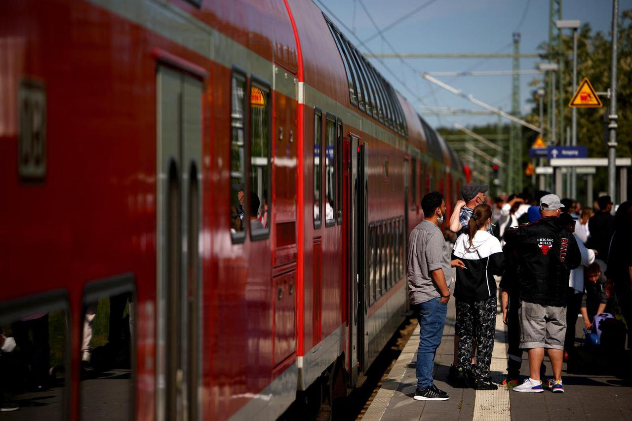 FILE PHOTO: Public transport operators offer a nationwide special nine-euro ticket