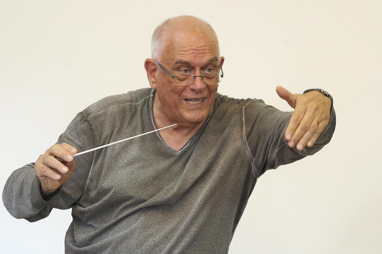 09.09.2014., Zagreb - Maestro Niksa Bareza na pokusu s orkestrom HNK.  Photo: Goran Stanzl/PIXSELL