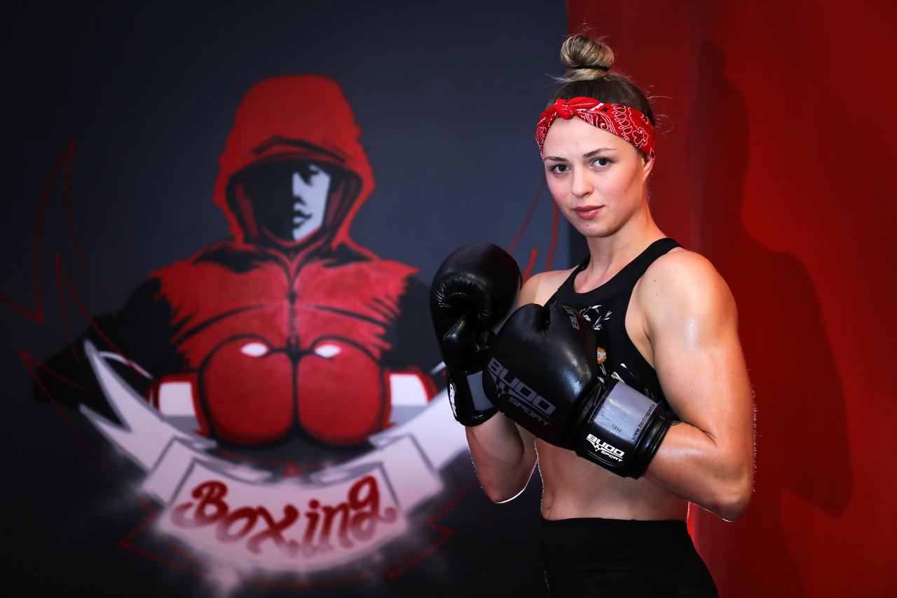 Zagreb: MMA borkinja Sara Luzar Smajić