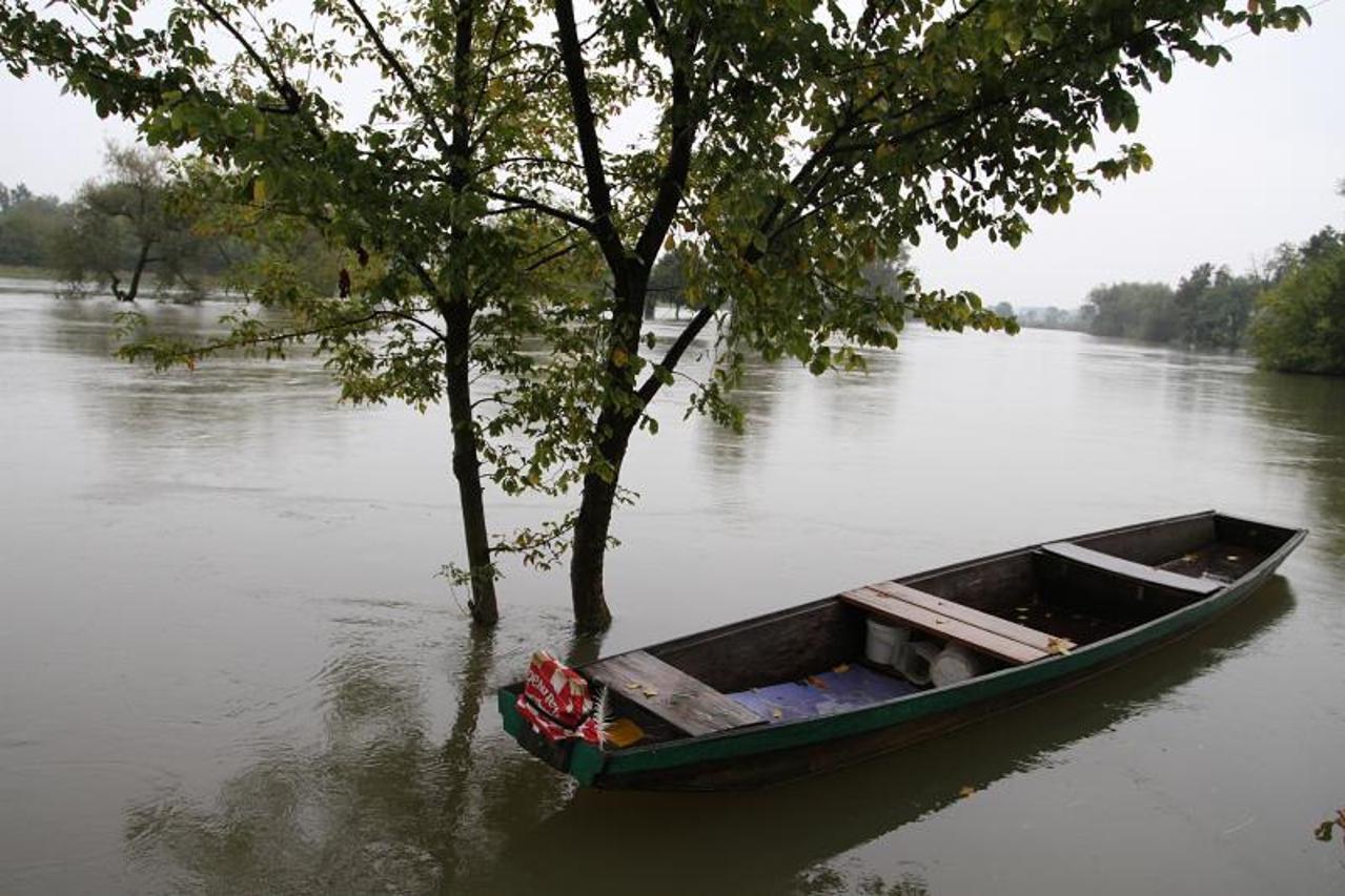 Karlovac,vodostaj,poplava