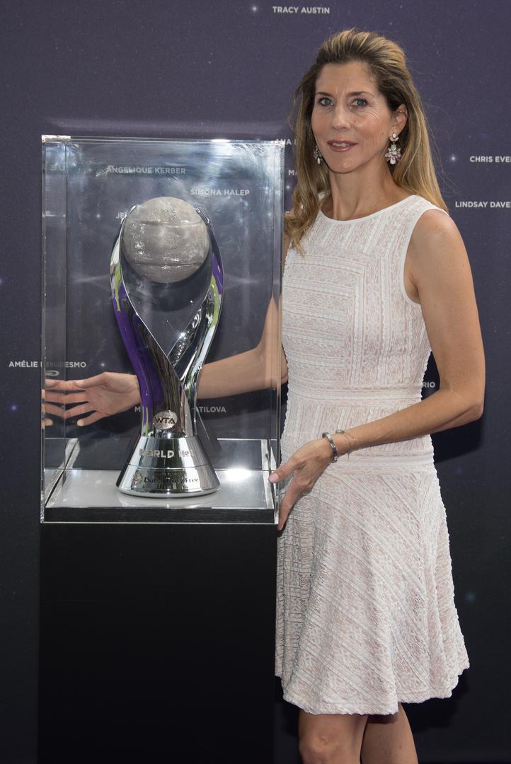 WTA: Tennis on the Thames Tennis legends take part in the Women's Tennis Association's first free public celebration of women's tennis, featuring a mini tennis court and photography exhibition. In association with Haagen-Dazs ice cream

Featuring: Monica Seles
Where: London, United Kingdom
When: 28 Jun 2018
Credit: Phil Lewis/WENN.com PLAA/ZDS /WENN/PIXSELL/WENN/PIXSELL