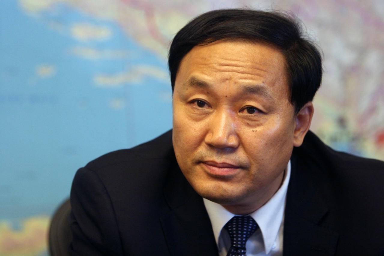 '09.11.2010., Zagreb - Delegacije iz Kine je dosla u M SAN Grupu u Buzinu na razgovore vezane uz gradnju Euro Towera i izgradnje tvornice M sana u kini. Nacelnik grada Nanjinga Cheng Yuxiang i Georg S