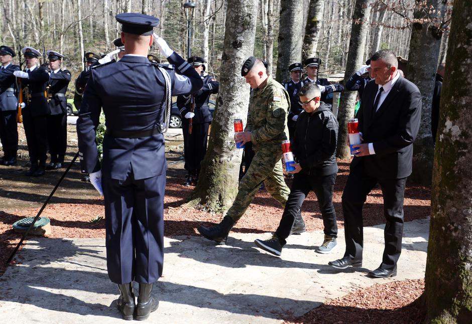 Obilježavanje 28. obljetnice akcije Plitvice i pogibije 1. hrvatskog redarstvenika Jovića