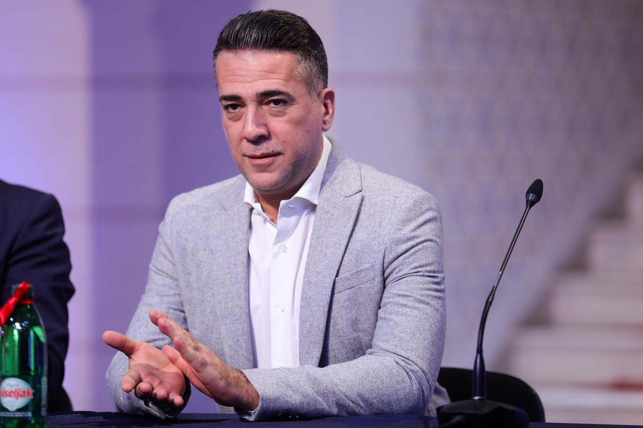 Sarajevo: Svoj novogodišnji nastup najavili Željko Joksimović i Sejo Sekson