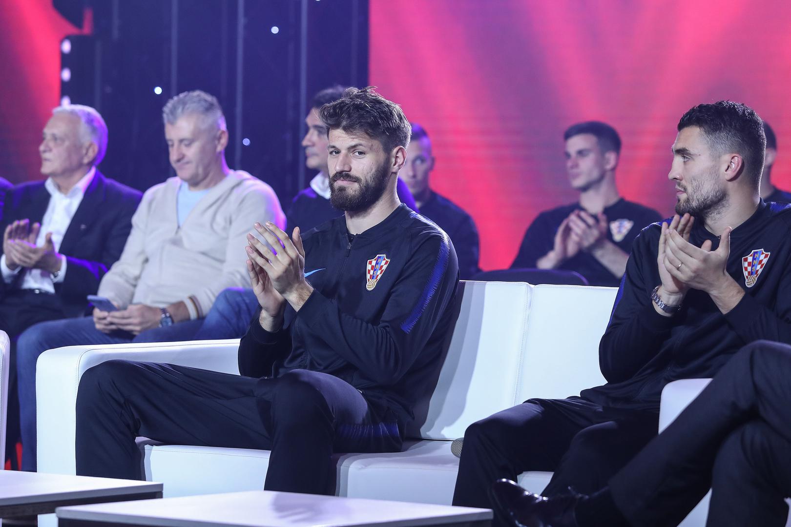 Svi građani sudjelovali su u akciji pozivom na humanitarni broj 060 9002 i dobili su priliku popričati s nekim od hrvatskih reprezentativaca, kao i s drugim poznatim sportašima, pjevačima, glumcima i voditeljima.