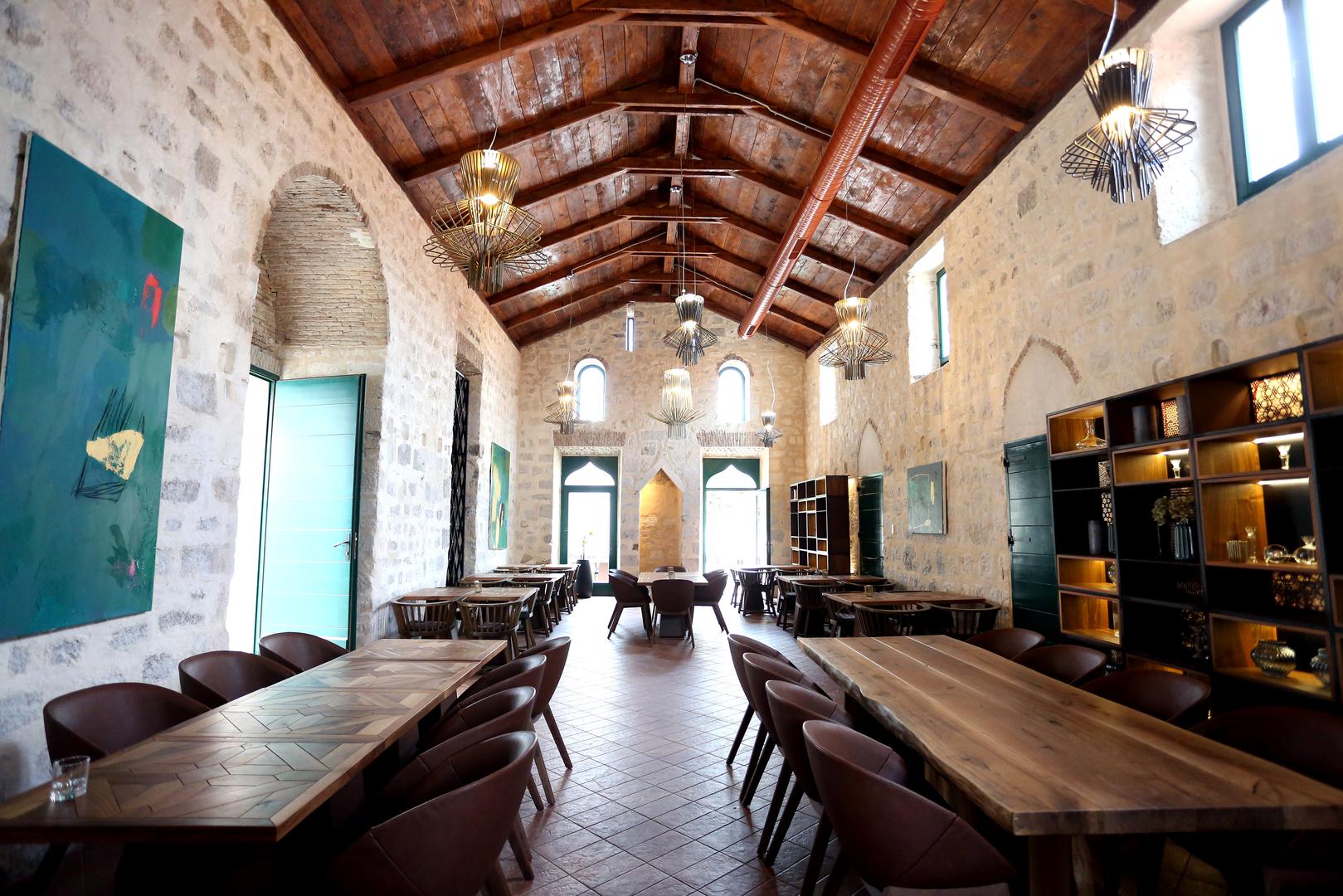 16.06.2018., Pakostane - Han Jusufa Maskovica u Vrani je izgradjen u 17. stoljecu i sluzio je kao svratiste, odmoriste i rezidencija. Maskovica han, povrsine vece od 2000 cetvornih metara, najveci je spomenik turskoga graditeljstva u Hrvatskoj i najzapadnija gradjevina islamske arhitekture na tlu nekadasnjeg turskog carstva. Photo: Dusko Jaramaz/PIXSELL 