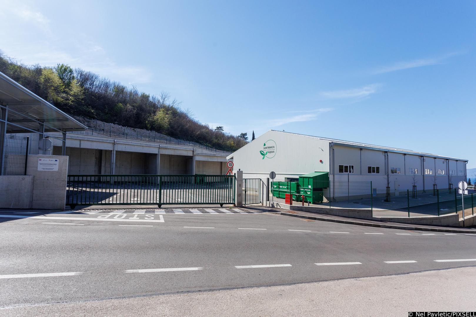 04.04.2023., Rijeka - Sortirnica odvojenog prikupljenog otpada Mihaceva Draga, koja je financirana novcem Eu Fondova a sada je predmet istrage. Photo: Nel Pavletic/PIXSELL