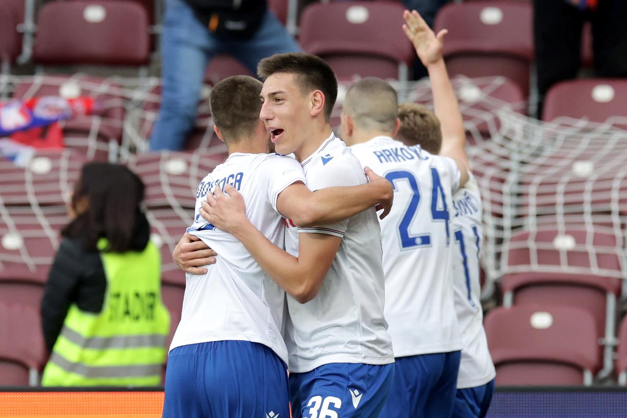 Ženeva: Polufinalni susret Lige prvaka mladih između Hajduka i Milana