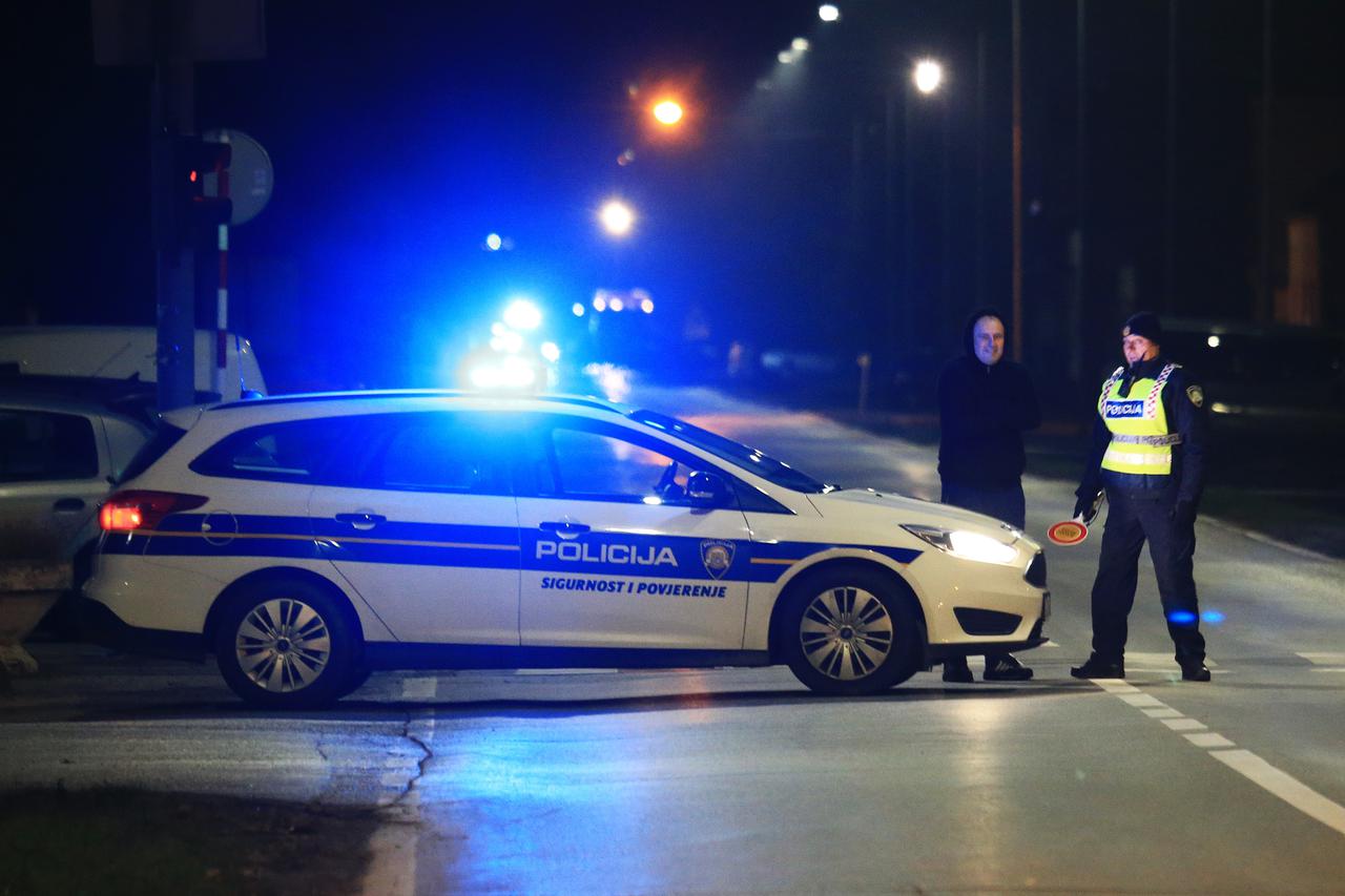 Policija