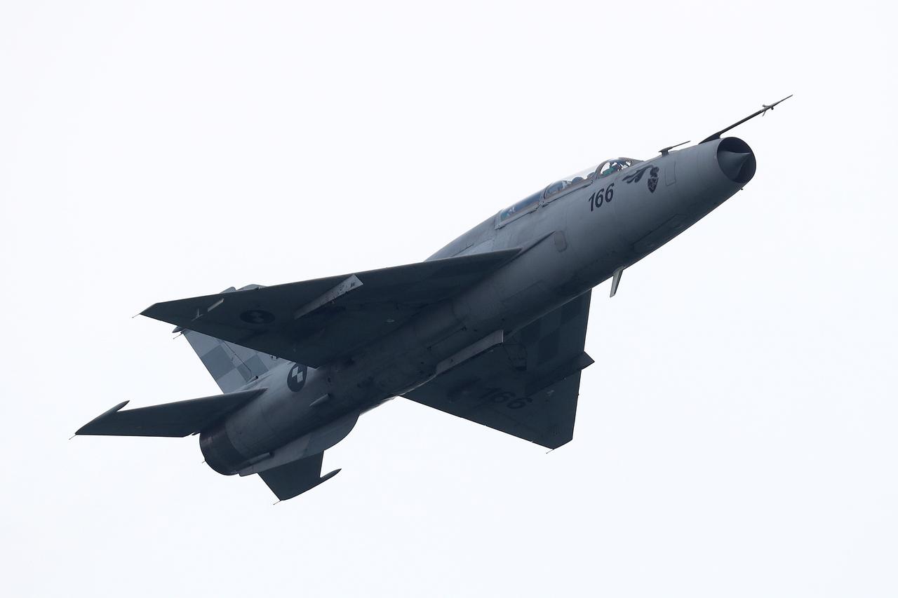 MiG-21