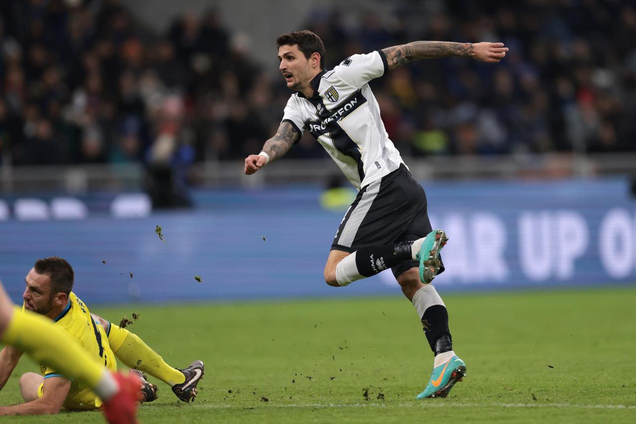 Internazionale v Parma - Coppa Italia - Round of Sixteen - Giuseppe Meazza