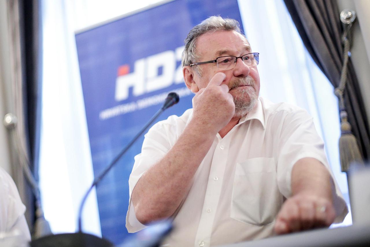 Vladimir Šeks